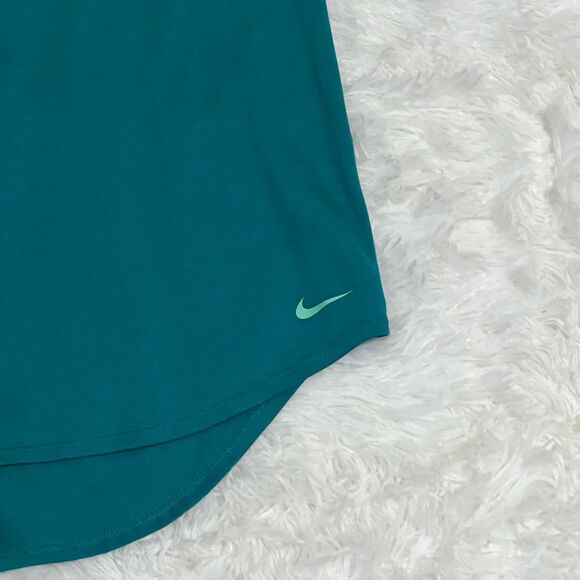 Nike Dri-Fit Elastica T-Back Tank Top in Teal | Small - Picture 4 of 6